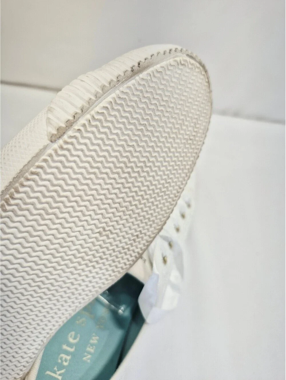 Kate Spade Women's 8 Trista White Glitter Lace Up Sneaker Shoes